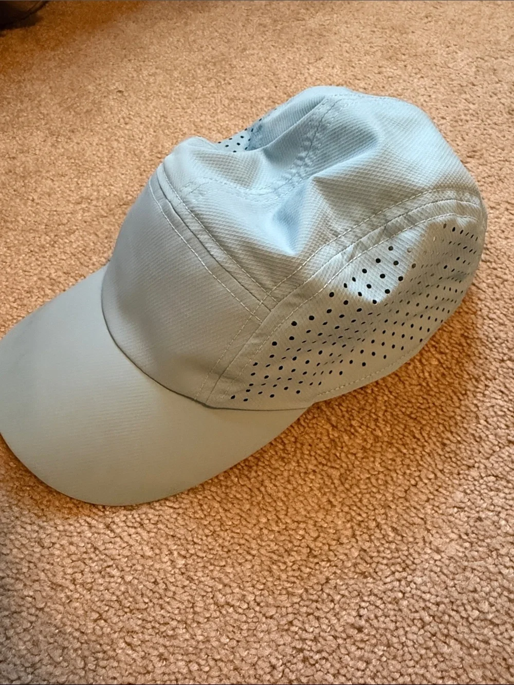 On Lightweight Running Hat